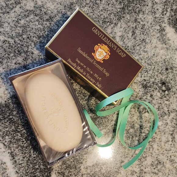Gentlemen's Sandalwood Scented Soap. Made in Tuscany - Italy - Large bar - 300g - Picture 11 of 15
